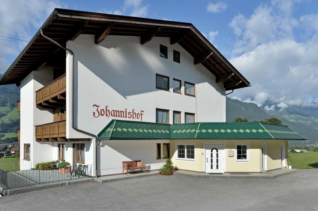 Johannishof Hotel Stumm Exterior foto